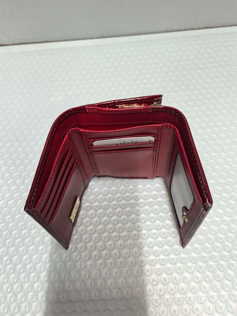 Vivenne Westwood エナメル三つ折り財布 レッド 5115002