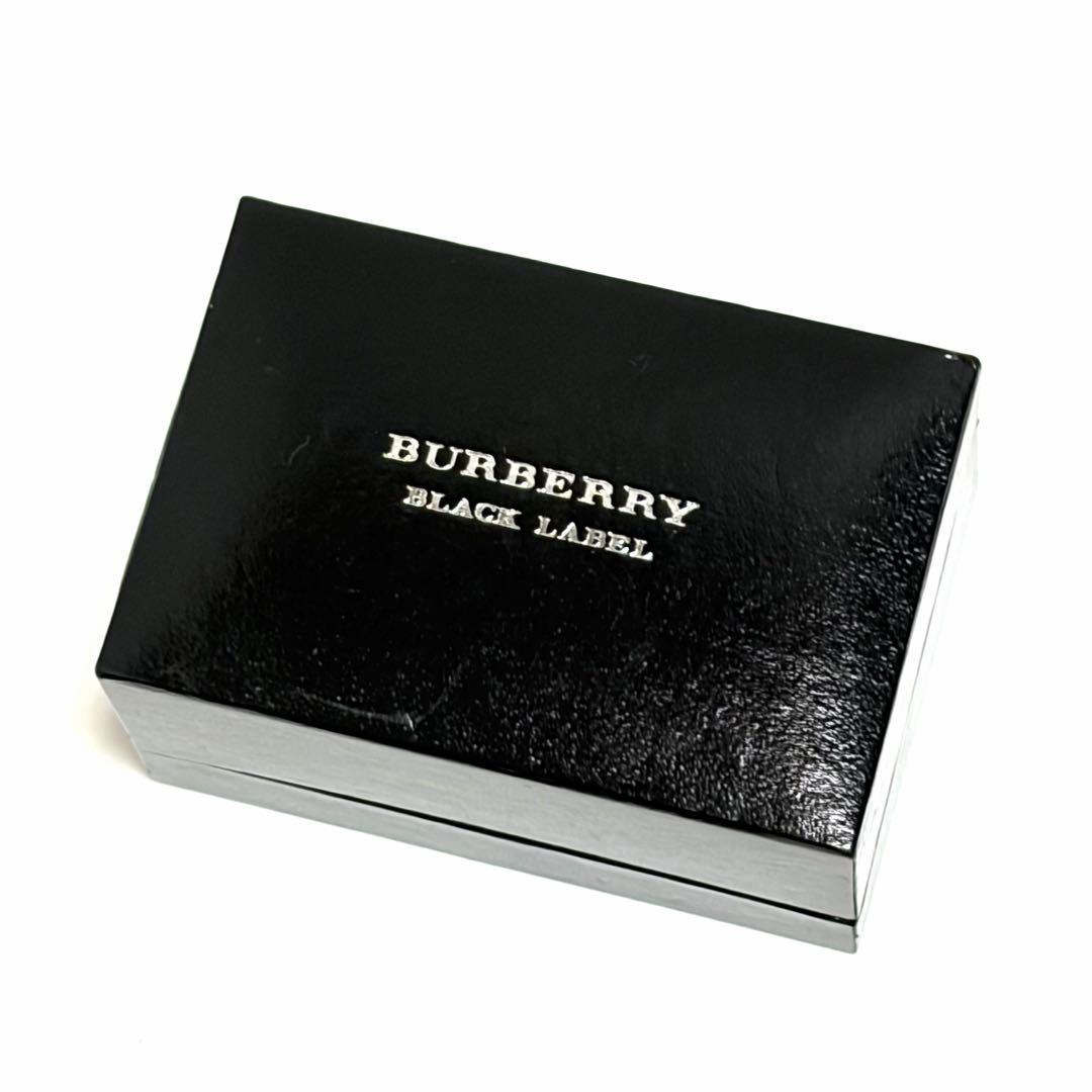 BURBERRY BLACK LABEL カフス 美品 未使用に近い 箱付き