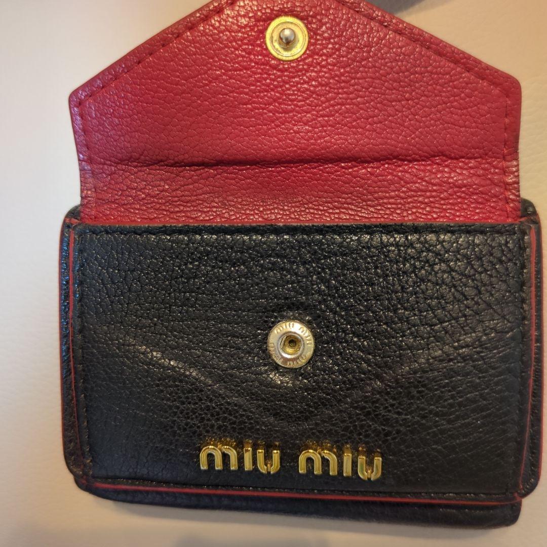 人気✨ MIU MIU ラブレター ハート マドラス 三つ折り財布 ウォレット