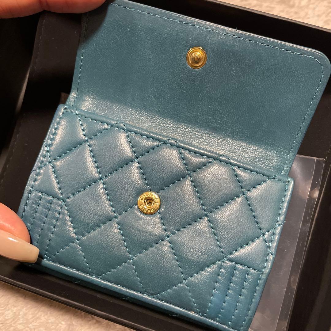 シャネル 財布 ボーイシャネル ゴールド金具 28番台