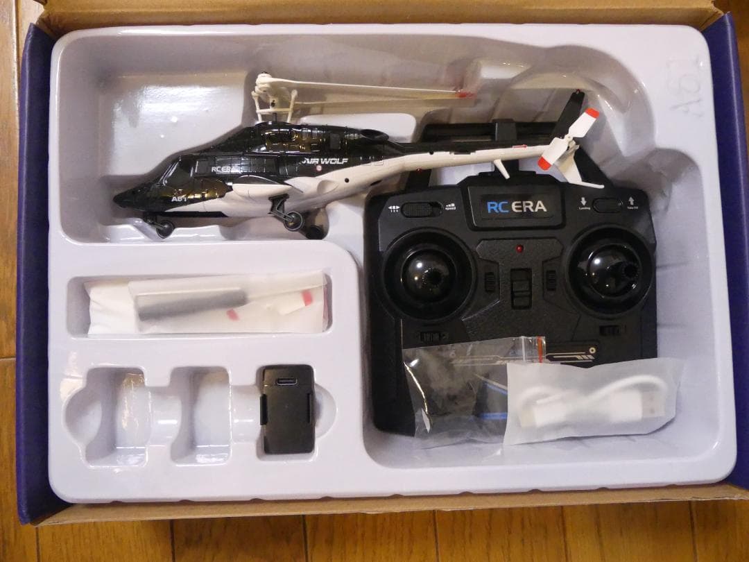 リ*ク様 RC-ERA社新発売 スケールヘリ A61 Bell222 エアーウル