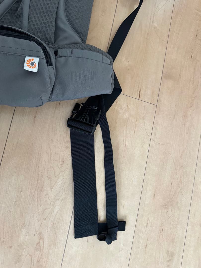 Ergobaby 抱っこ紐 グレー オールインワンベビーキャリア