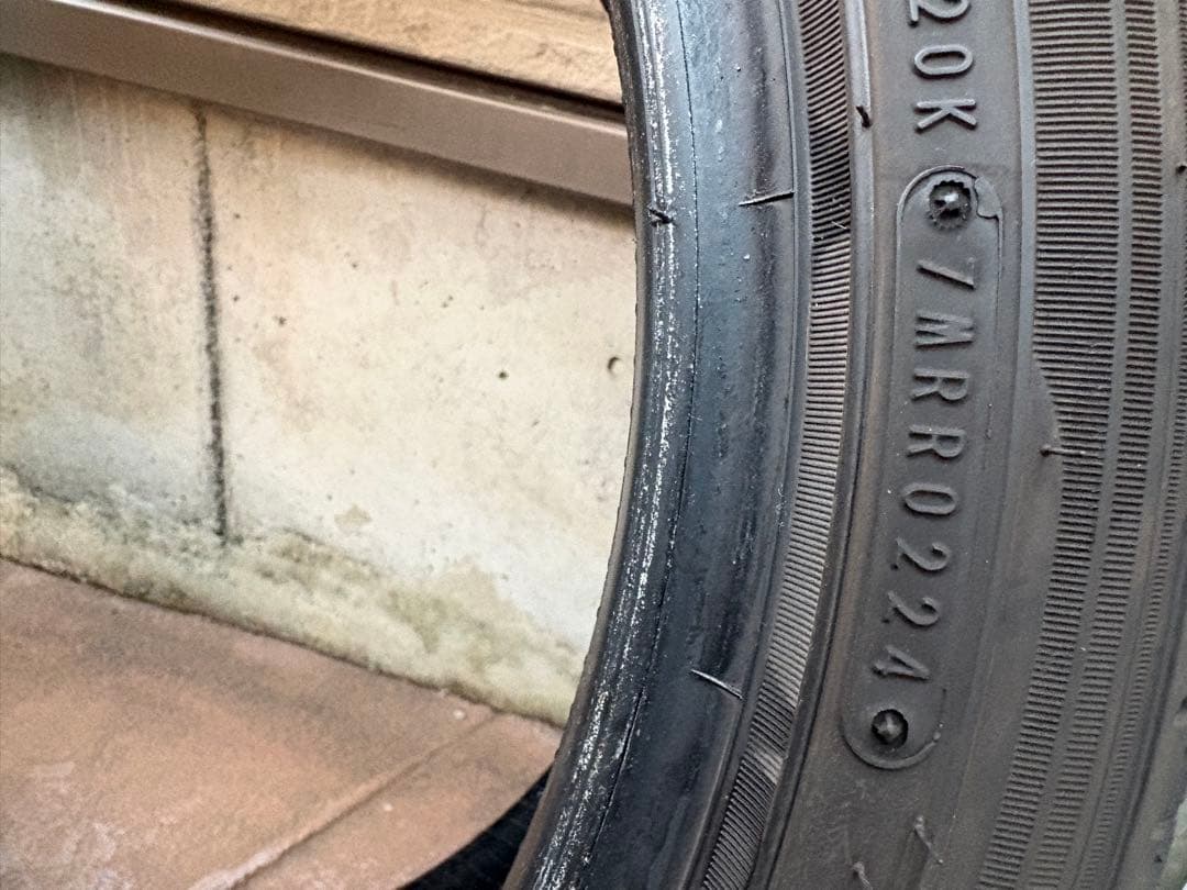 ①グッドイヤー　2024年製　215/45R17 91w 2本送料込