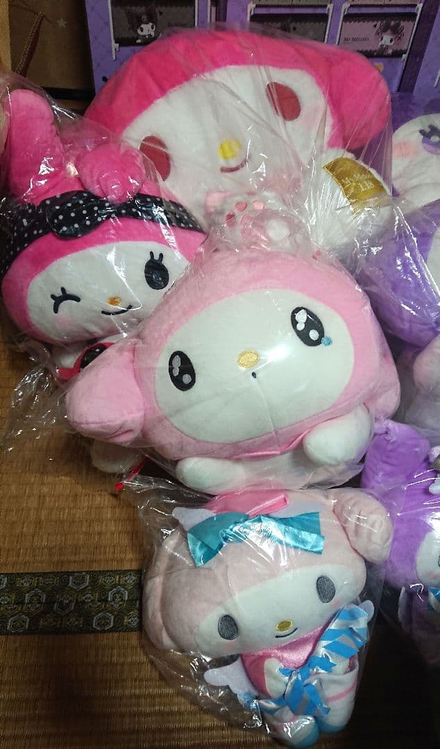 破格セール！クロミレアマイメロ40thぬいぐるみ収納ケースブランケット等セット