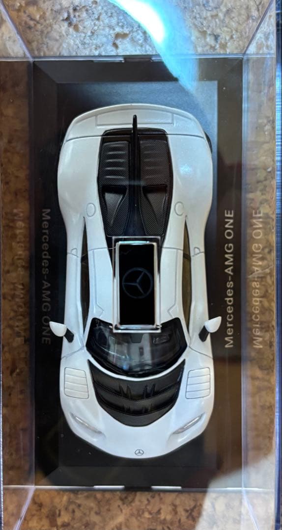 Mercedes-AMG ONE ミニカー 1/43
