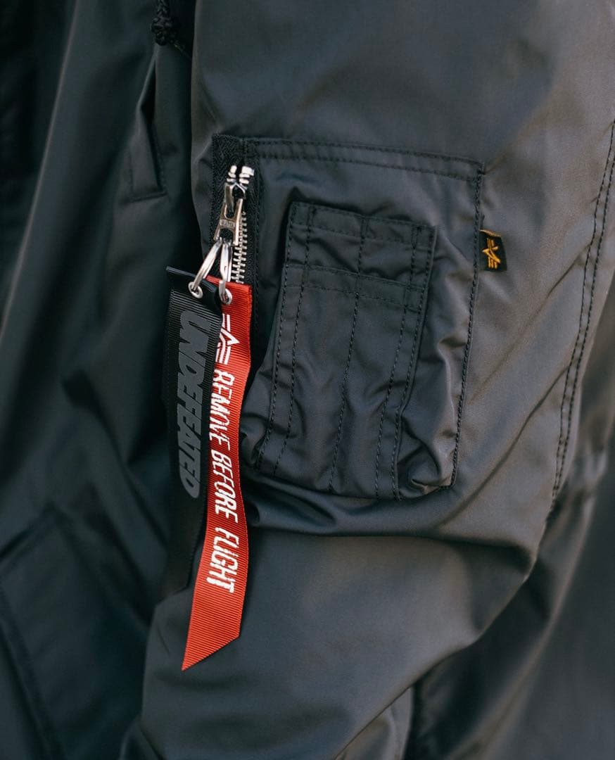 UNDEFEATED x ALPHA INDUSTRIES モッズコート L