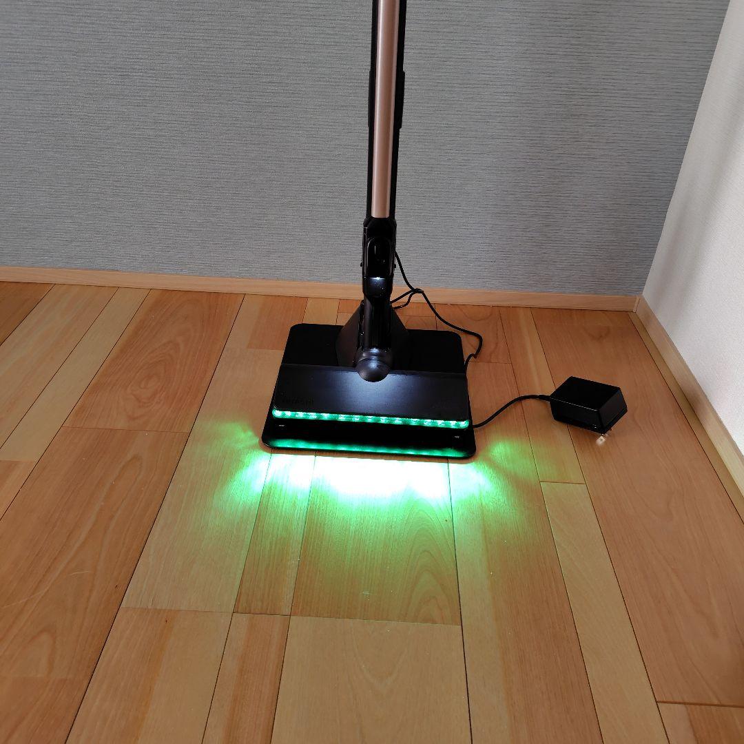 LEDライト付きスティッククリーナー