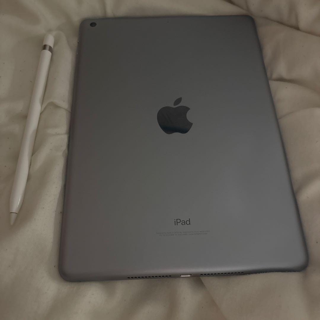iPad（第6世代）128GB Wi-Fiモデル　Apple Pencil付き