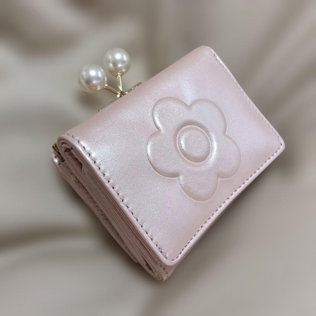 【美品】マリークワント 三つ折財布 パール ピンク 財布 MARY QUANT