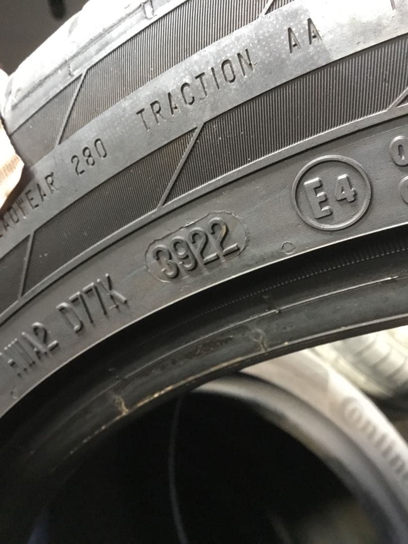 Continental 245/45 R 19 Y XL サマータイヤ
