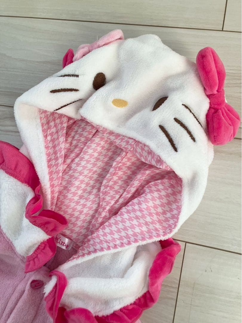 美品　ハローキティ　着ぐるみ　ドンキ限定　パジャマ　サンリオ
