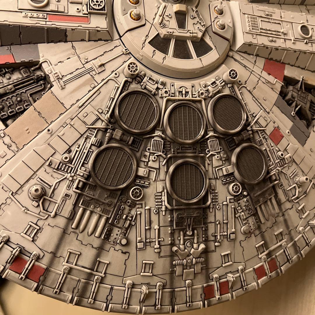 ハズブロ スターウォーズ ミレニアムファルコン
