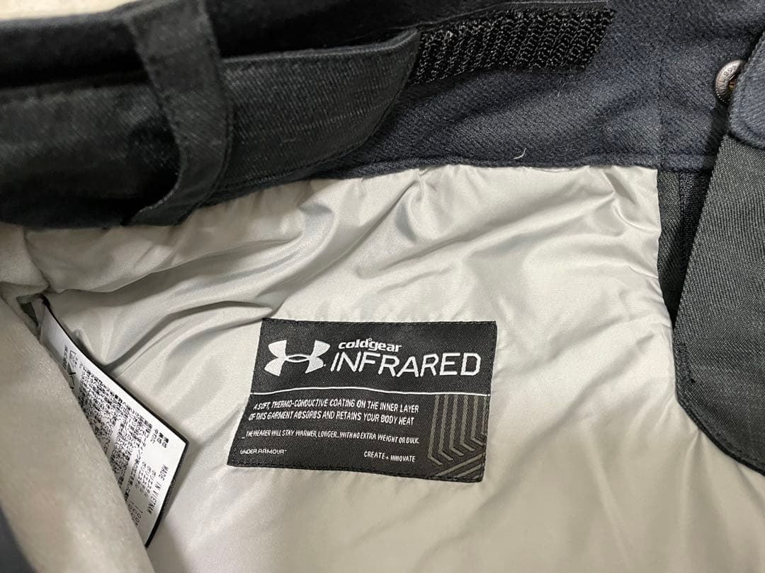 最終価格新品未使用SM Under Armour STORM スノーボウェア