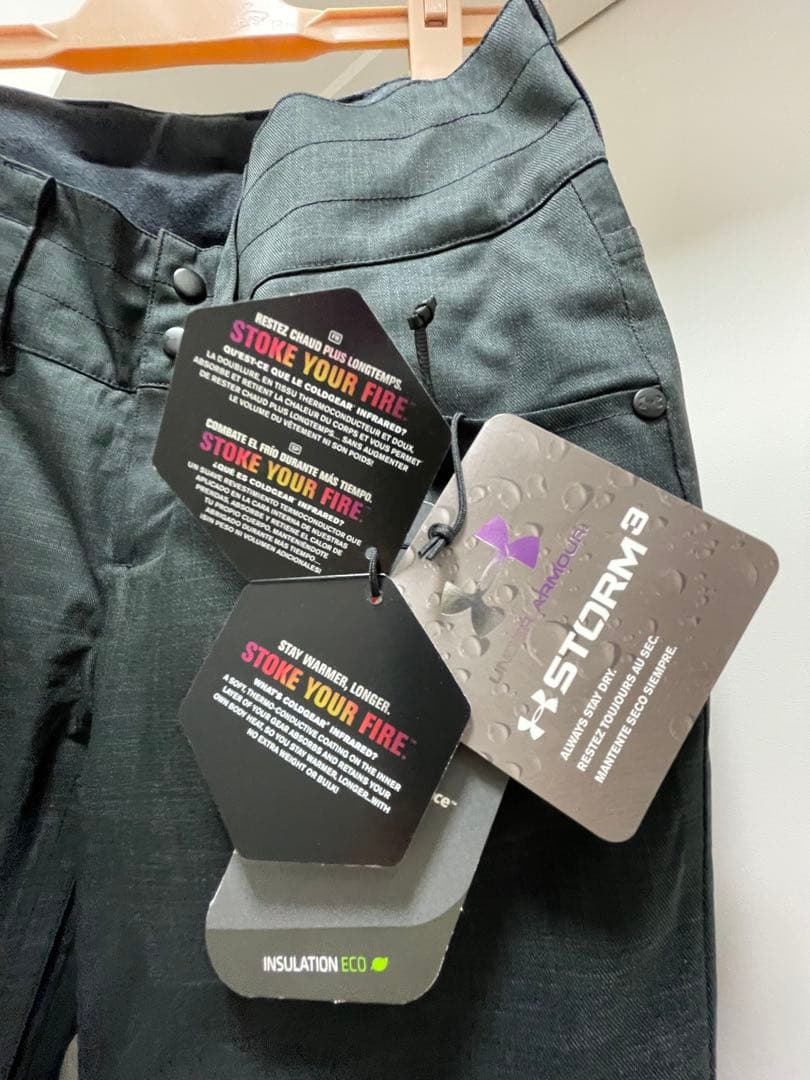 最終価格新品未使用SM Under Armour STORM スノーボウェア