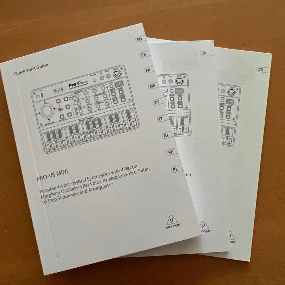 Behringer Pro VS mini ベリンガーハイブリッドシンセサイザー