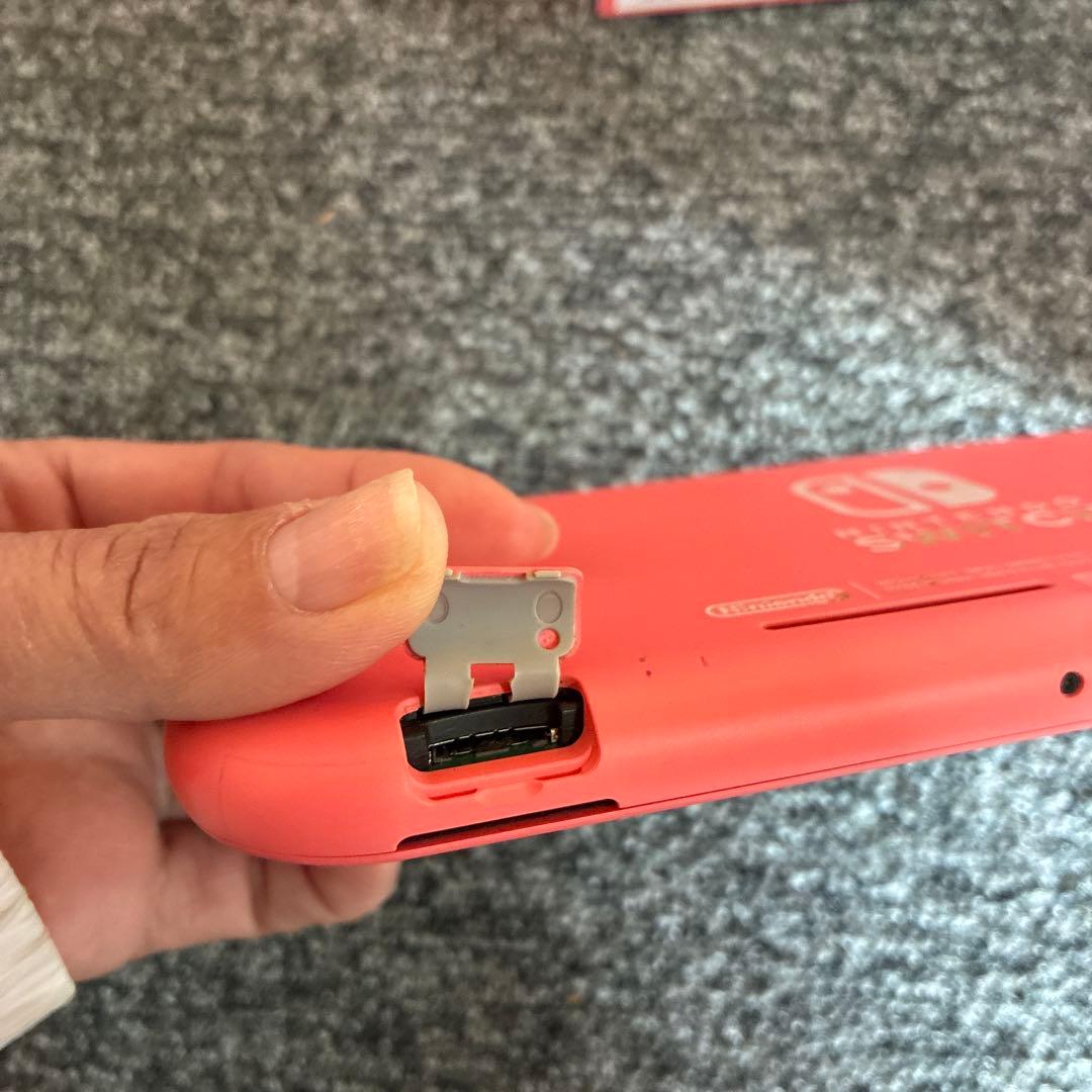 Nintendo Switch Lite コーラル 本体 箱