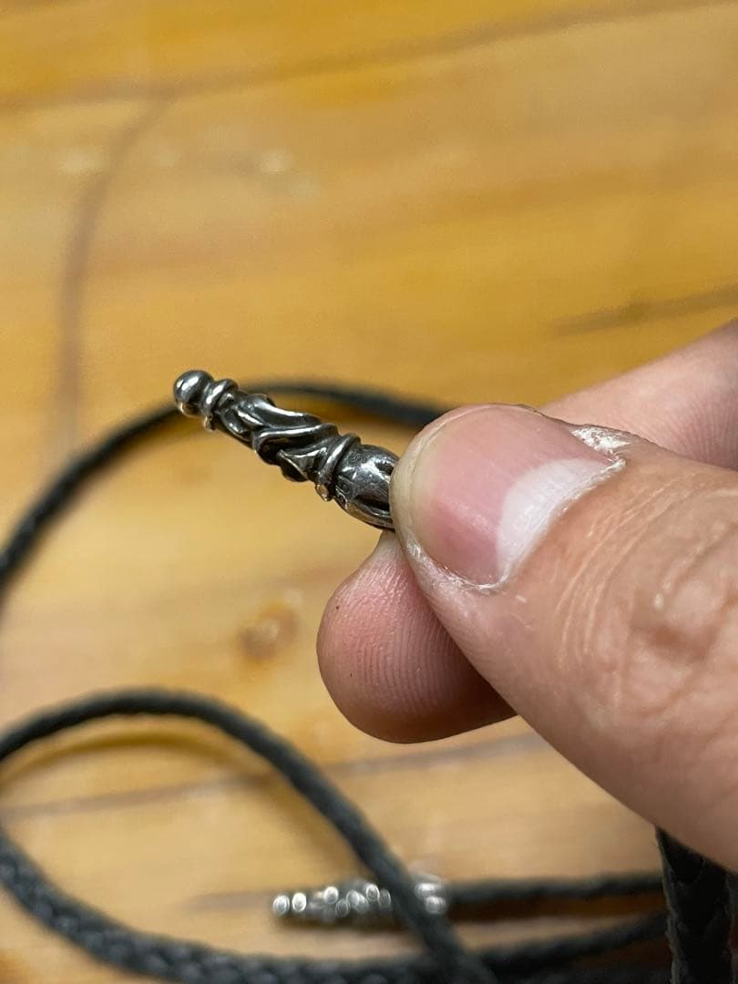 レザーブレイド スクロール チップ 紐のみ　クロムハーツ