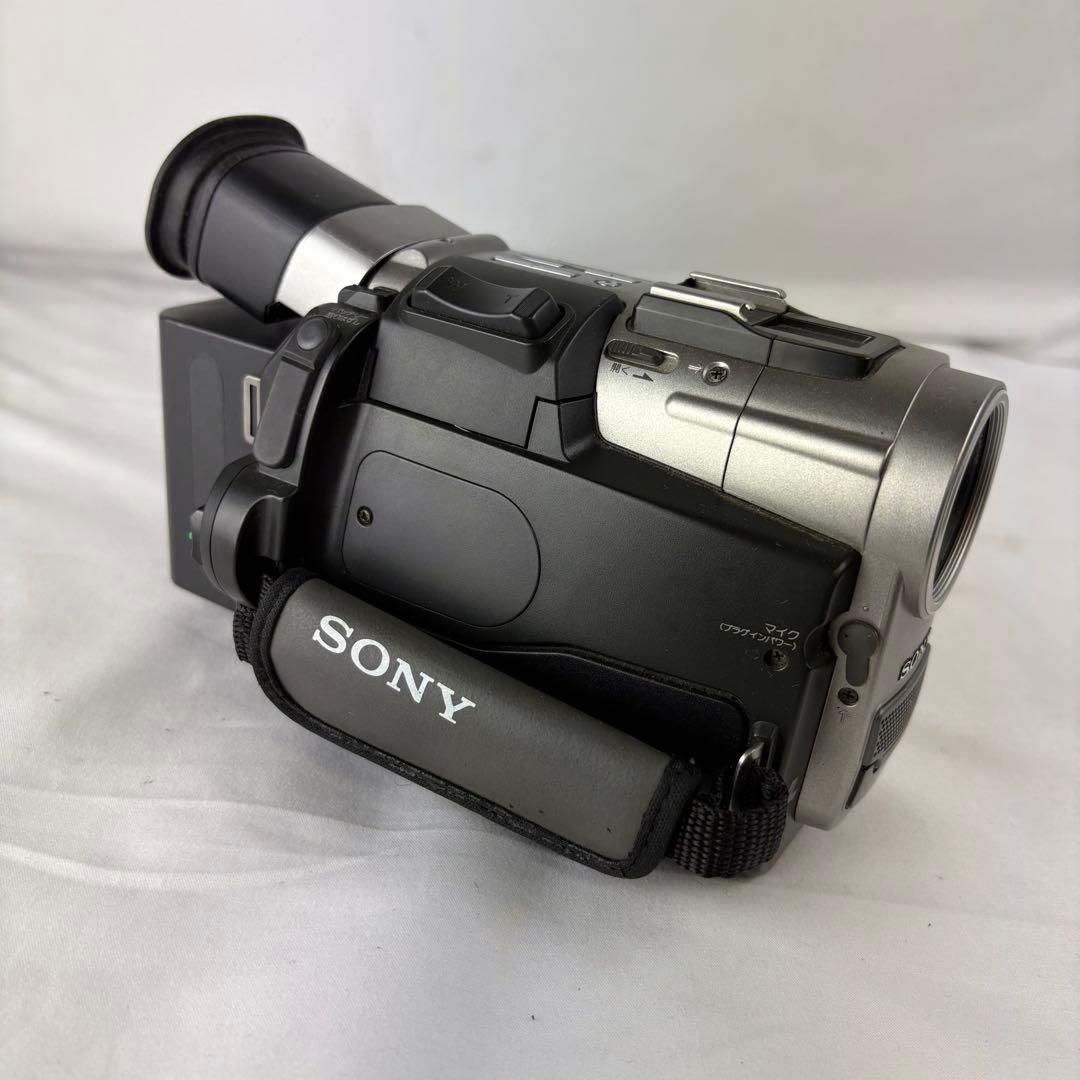 SONY デジタルビデオカメラレコーダー DCR-TRV7