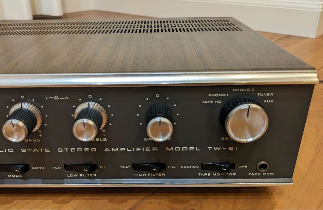 TRIO プリメインアンプ TW-61 整備品