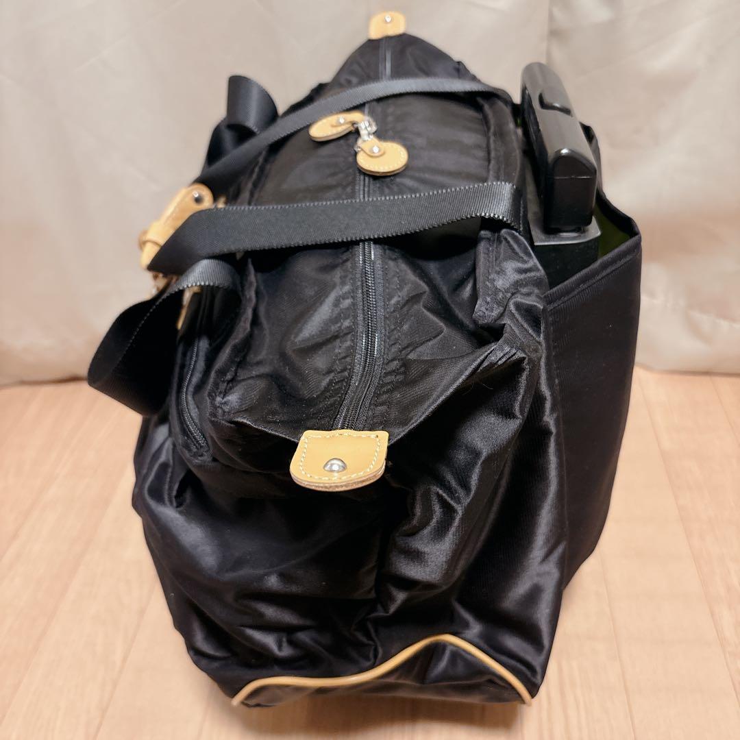 【美品】Kanana project 一体型キャリーバッグ 車輪カバー付