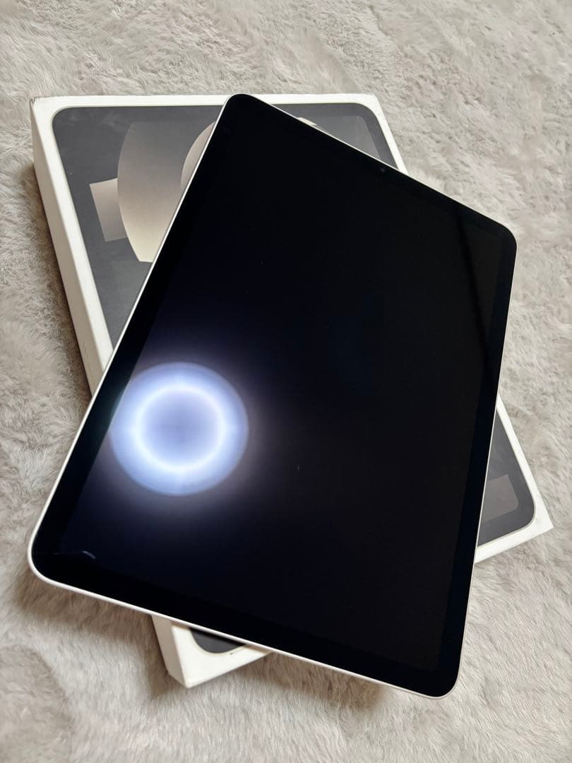 iPad Air 第5世代 64GB WiFi【本体と付属品あり】