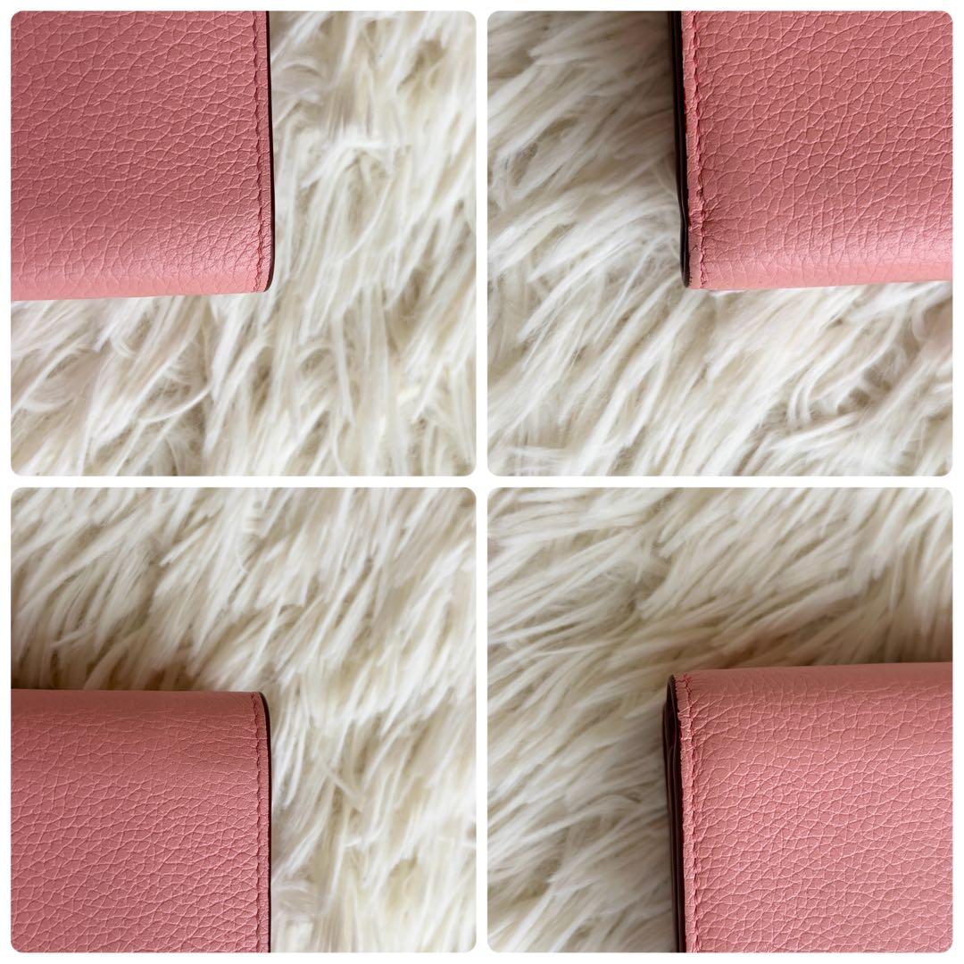 LOEWE バーティカルスモールトリフォールドウォレット アナグラム