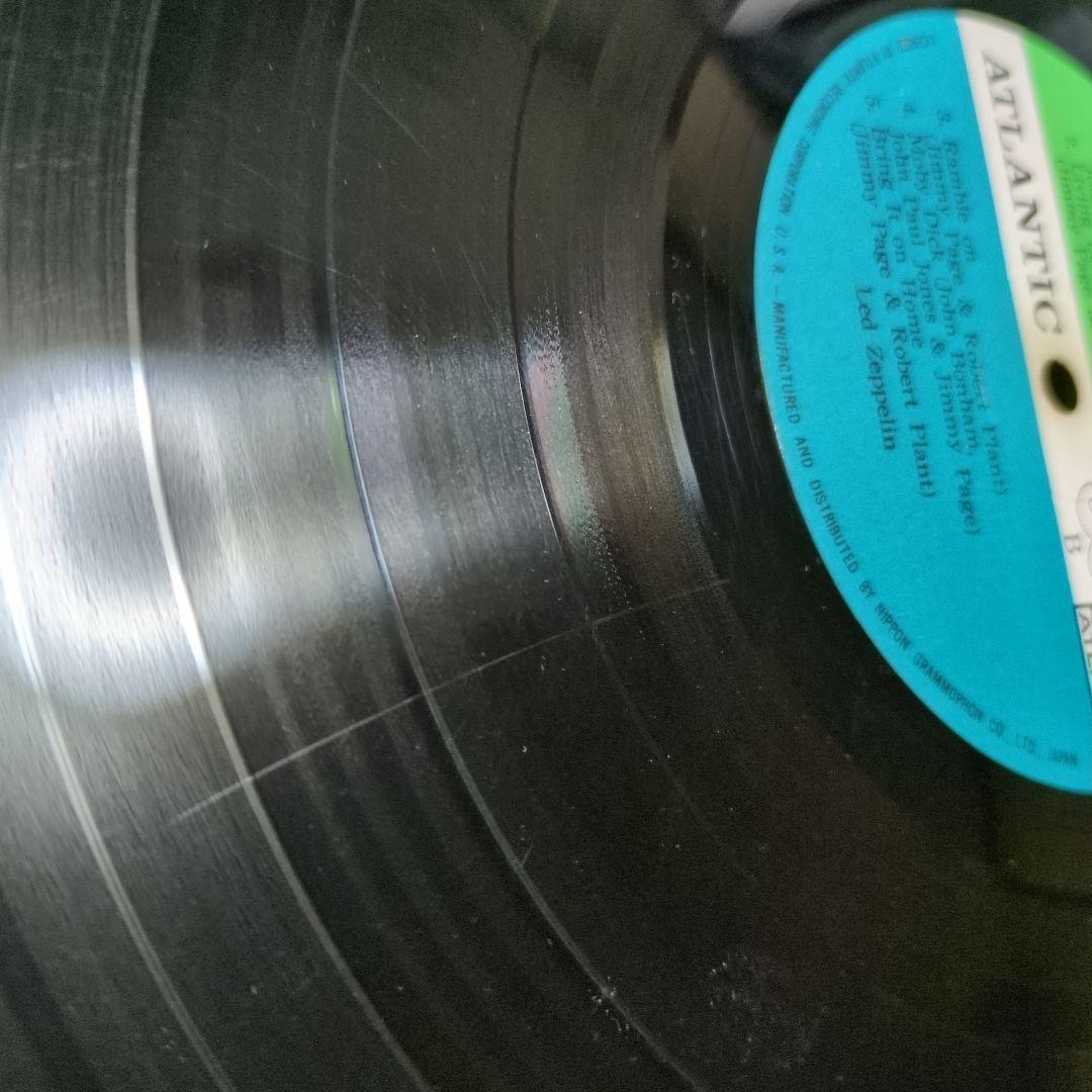 『レッド・ツェッペリンⅡ』グラモフォン盤LPレコード(帯はカラー・コピー)