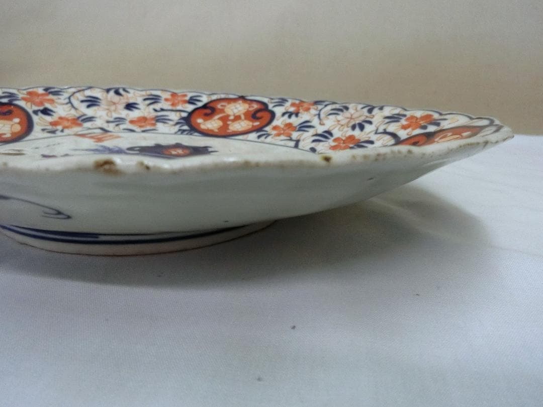 インテリア！【伊万里皿　花籠手色絵 　鑑賞陶磁器　花紋　飾皿】★骨董　料理盛皿