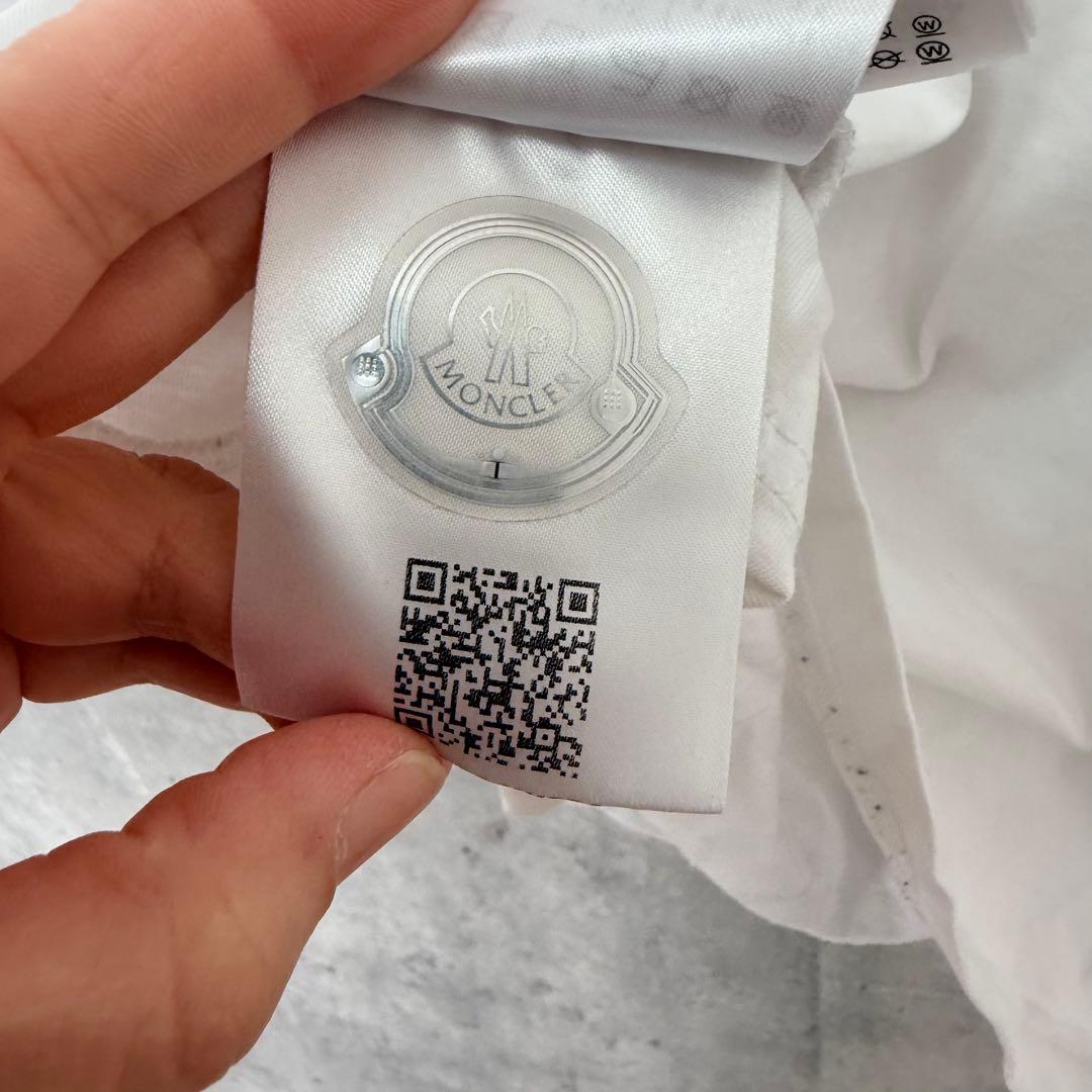 # MONCLER モンクレール　ホワイト ロゴ Tシャツ　サイズ12A
