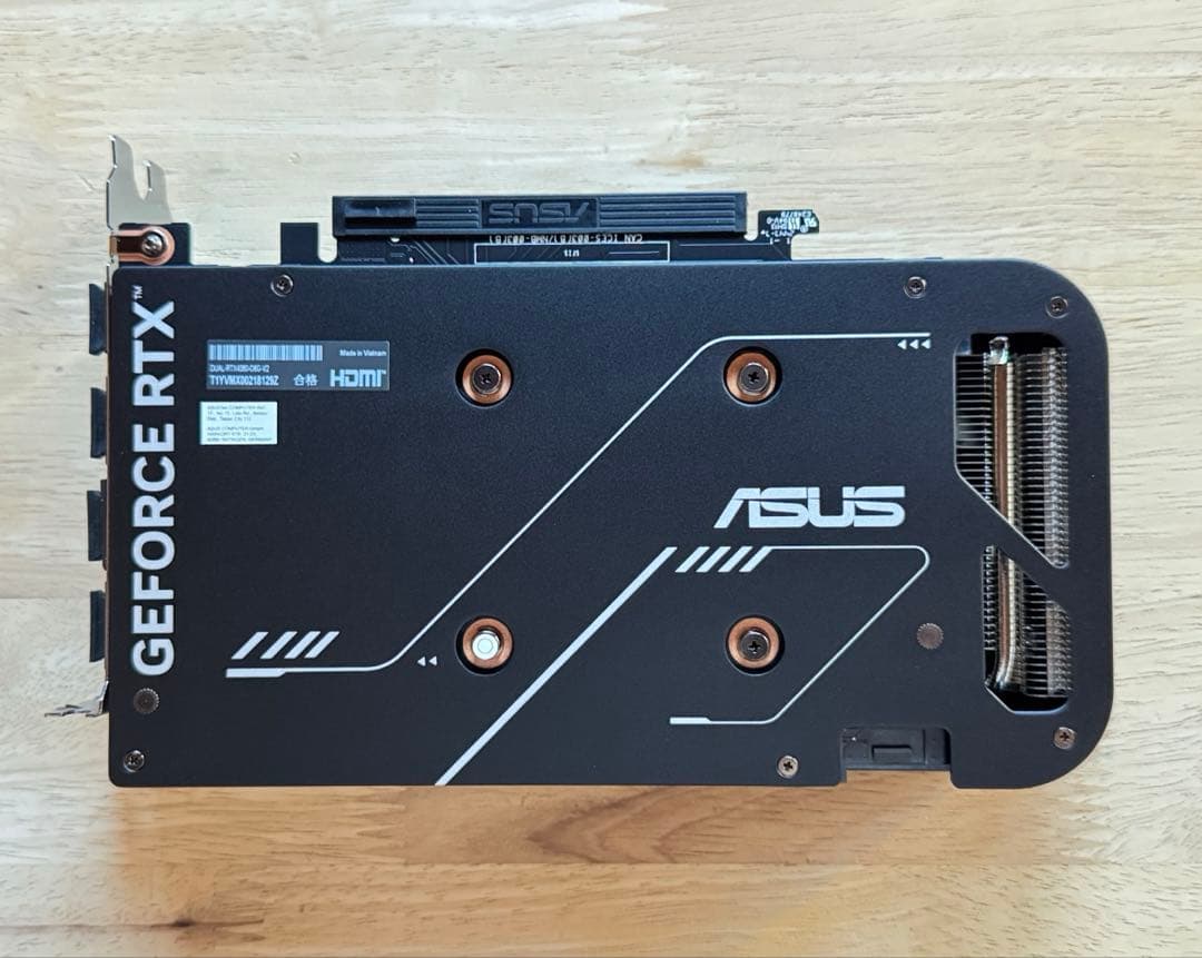 グラフィックボード・グラボ・ビデオカード ASUS GeForce RTX 4060 OC Edition 8GB