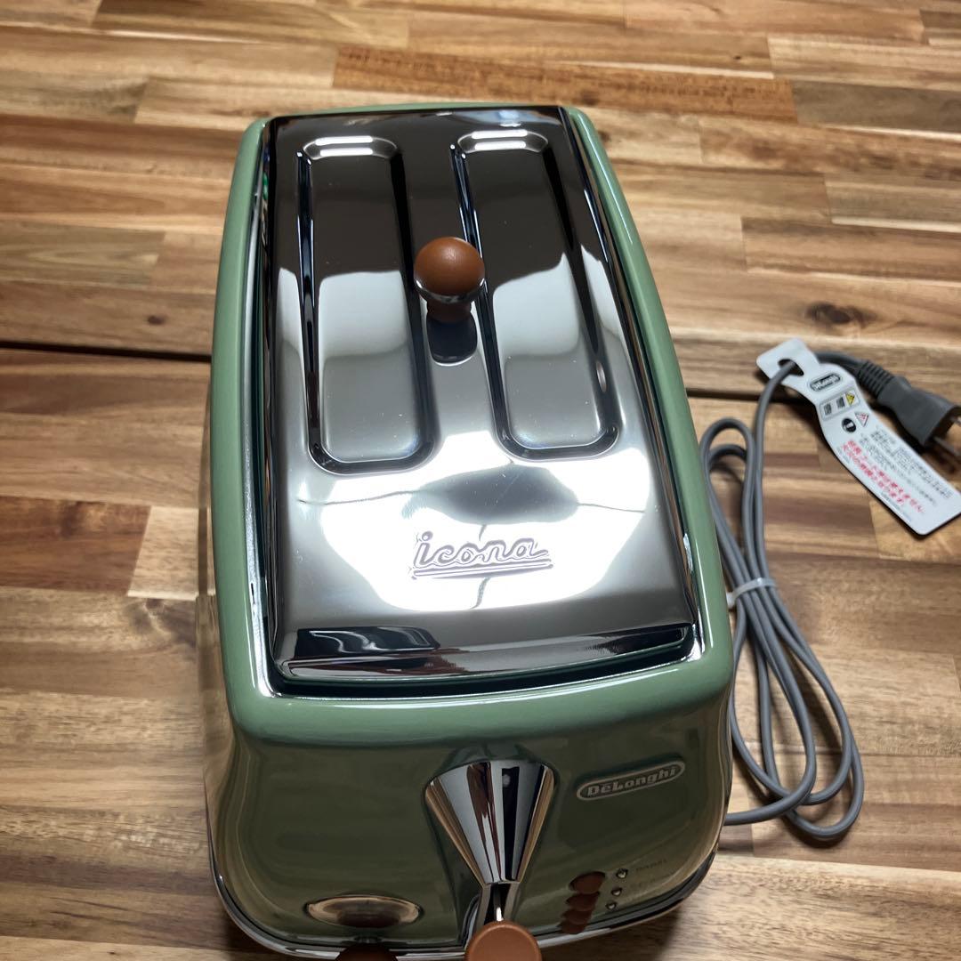 デロンギ　DeLonghi ポップアップトースター　グリーン