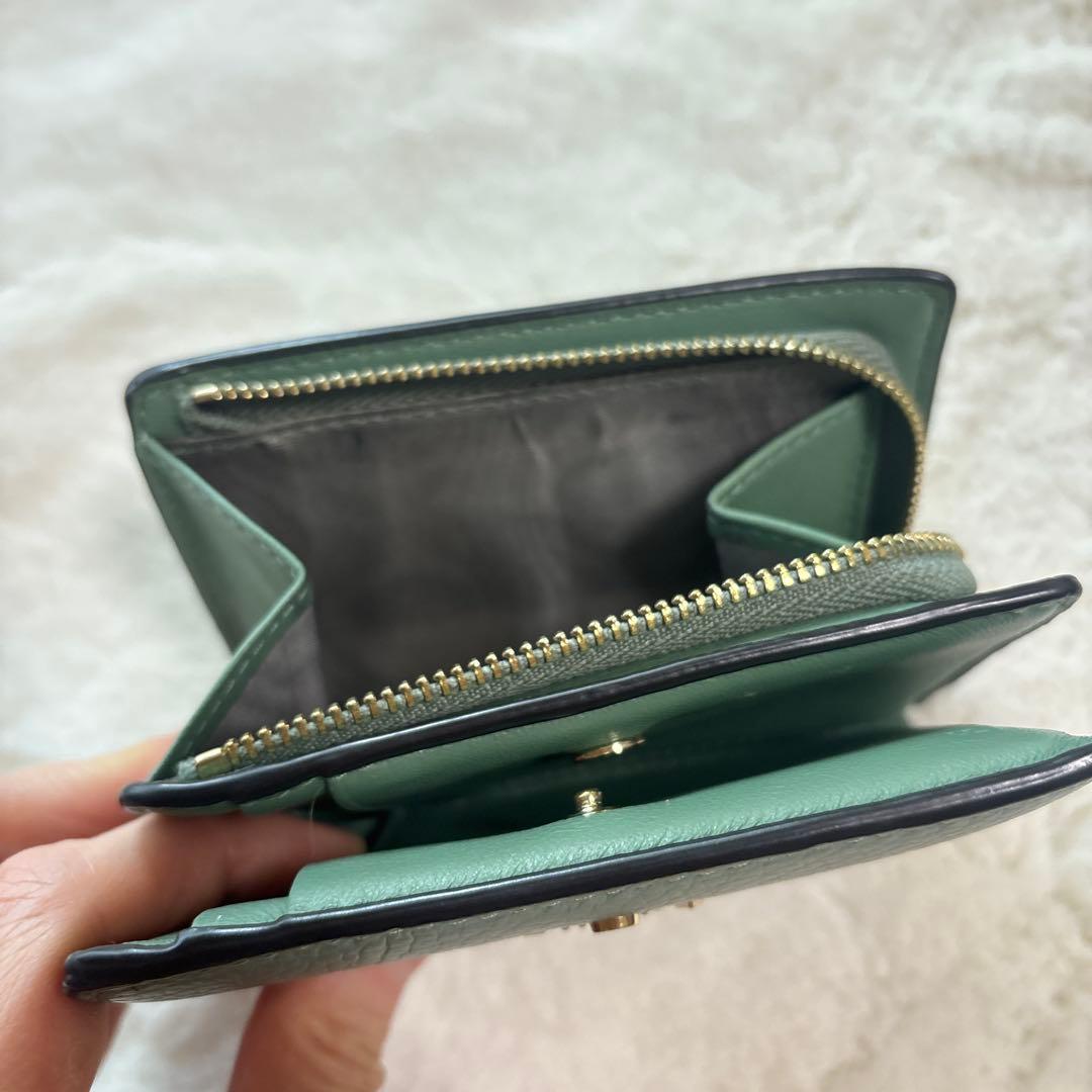 【値引き中】FURLA CAMELIA コンパクト財布 S