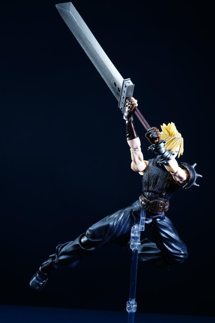 u*d様 中古PLAY ARTS改 クラウド DISSIDIA FINAL FA