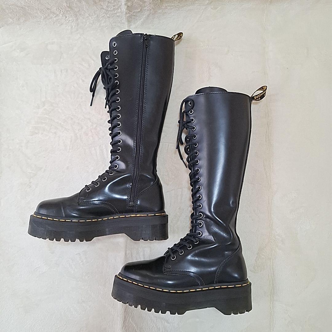 希少 美品【約23.5㎝】 Dr.Martens 厚底ロングブーツ 20ホール
