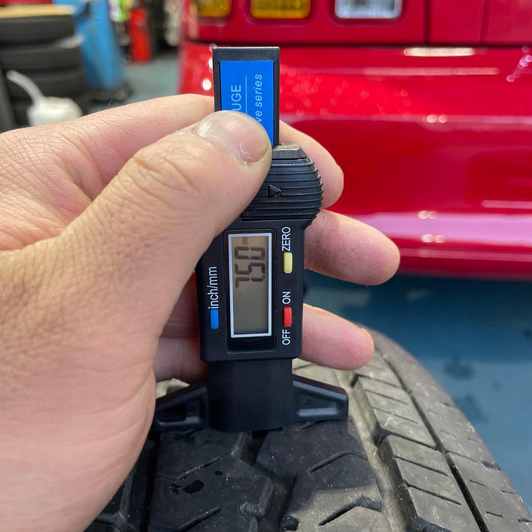 TOYOV-02E 195/80-15 LT 2本セット