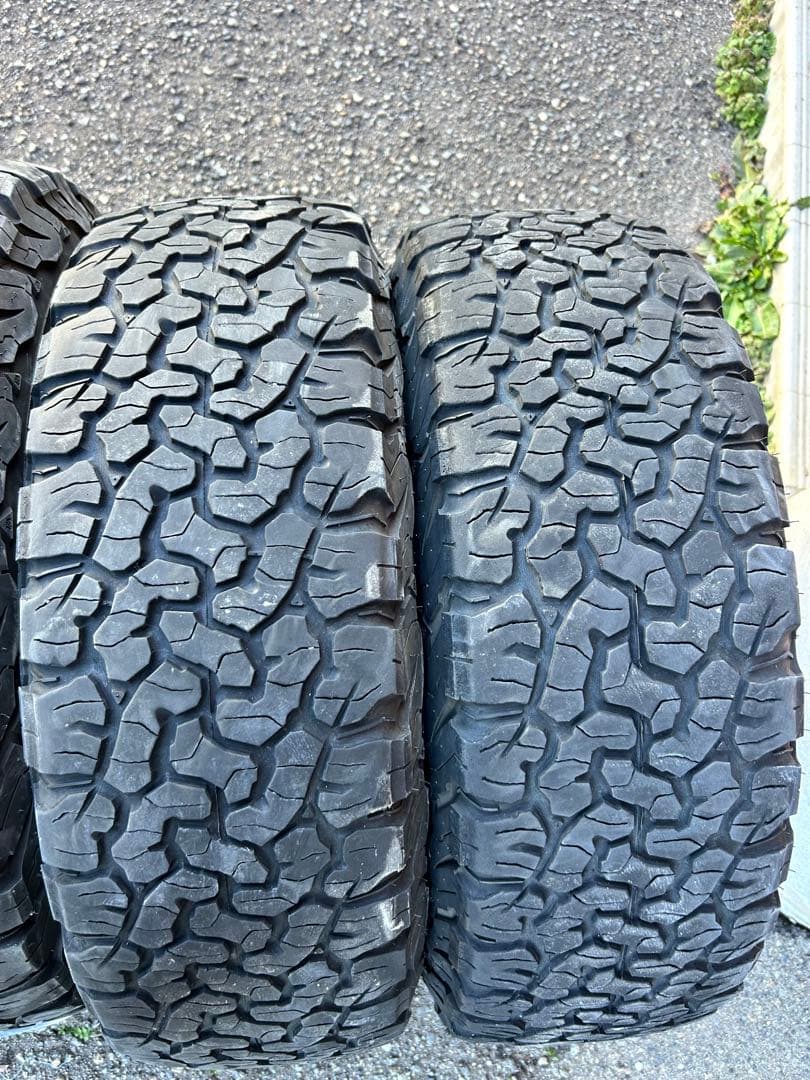 タイヤ・ホイール BFGoodrich All-Terrain T/A ko2 225/70r16