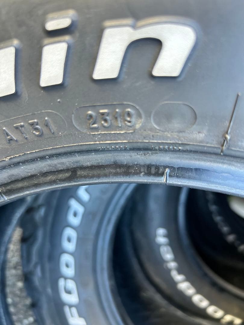 タイヤ・ホイール BFGoodrich All-Terrain T/A ko2 225/70r16