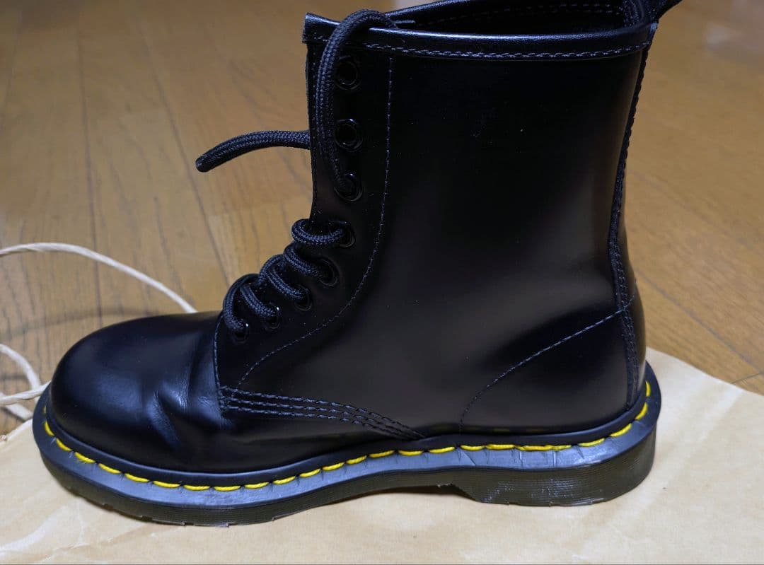 Dr.Martens 1460 8ホール UK4
