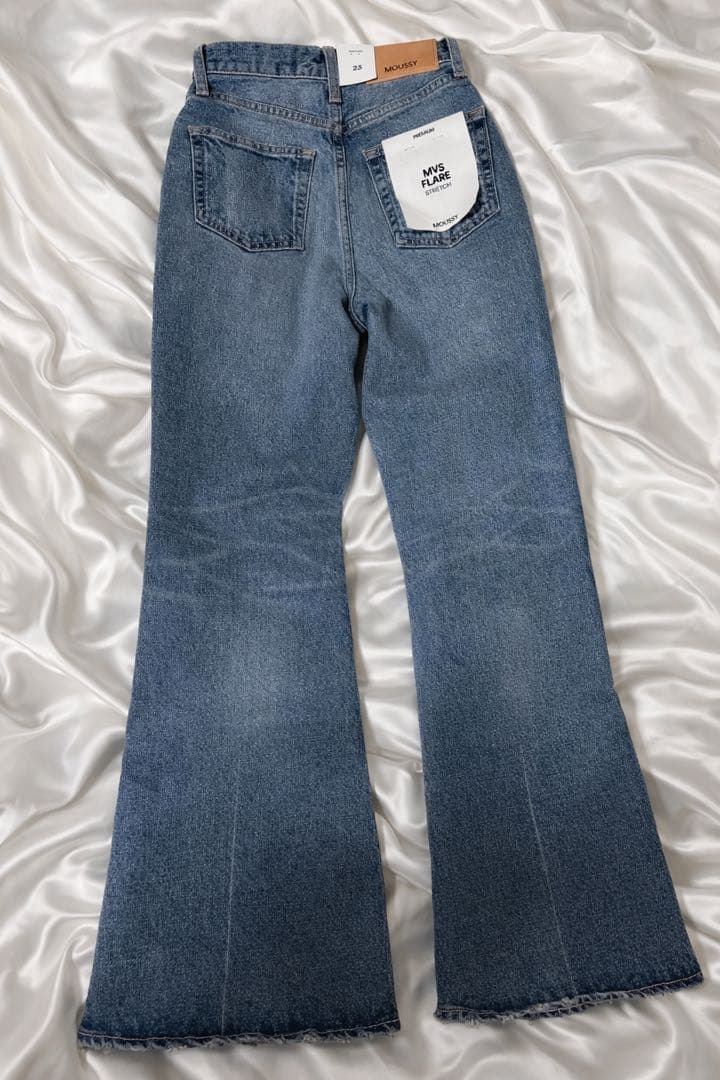 新品タグ付 MOUSSY MVS FLARE デニム 23インチ