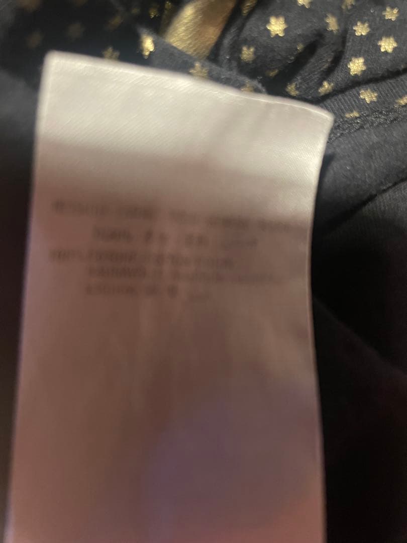 GUCCI Tシャツ　星総柄　黒　金