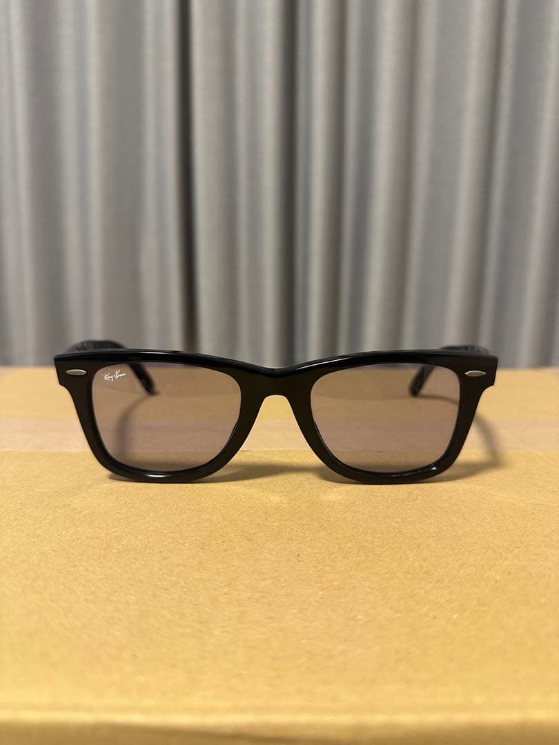 Ray-Ban ブラック ウェリントンサングラス
