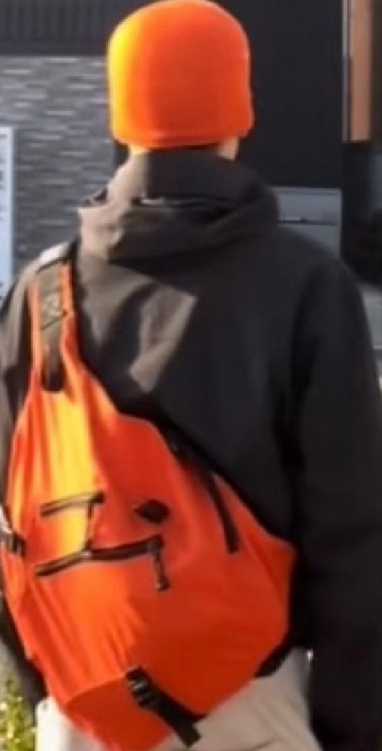 ARC'TERYX オレンジ スケルトンニット帽　値下げ❌