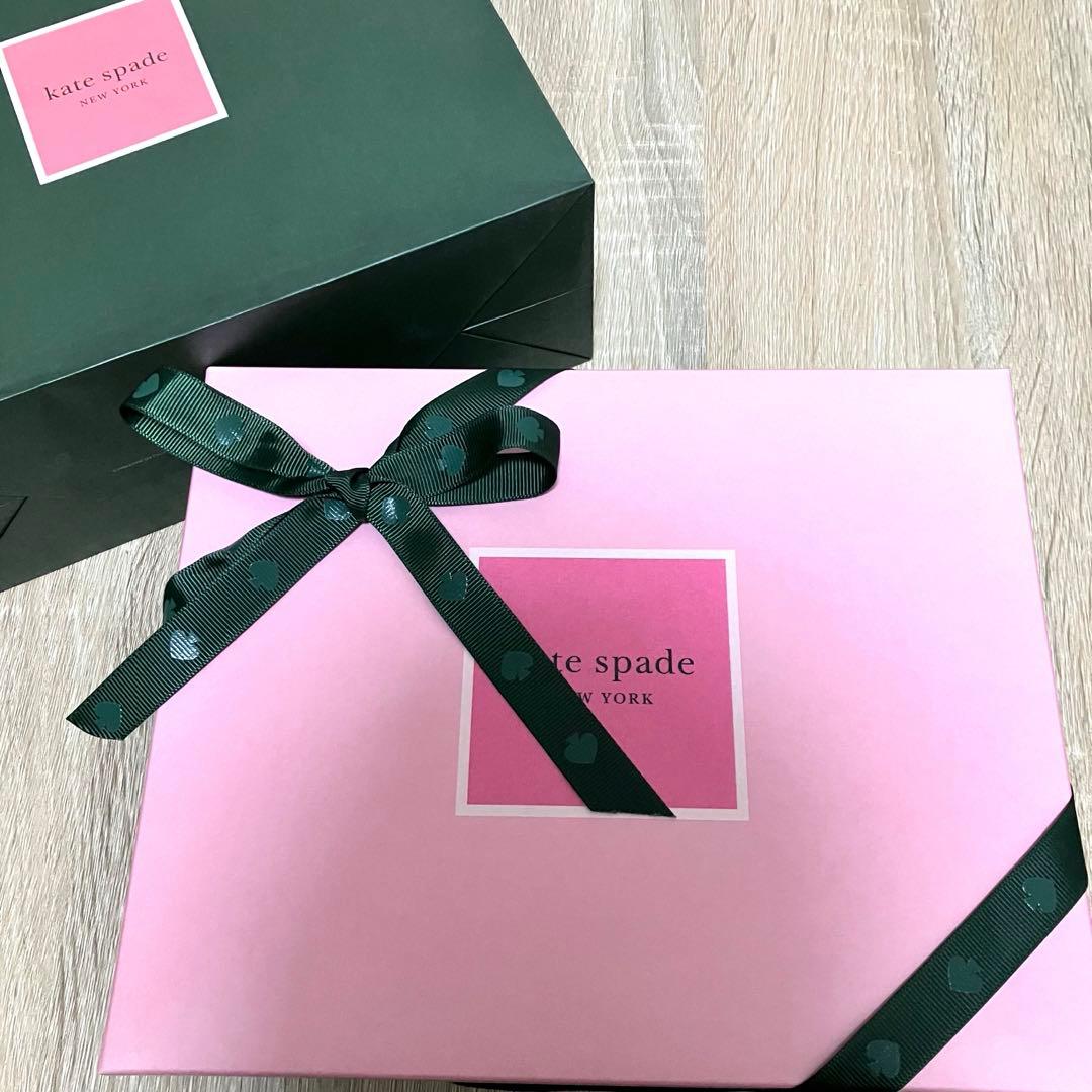 kate spade フラワーベッドドッキングワンピース　ソックス付き