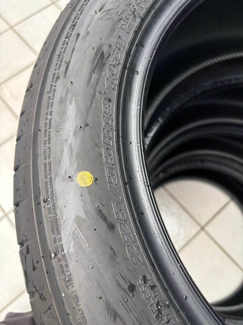 225/55R19 40ヴェルファイア　新車外し　ダンロップ
