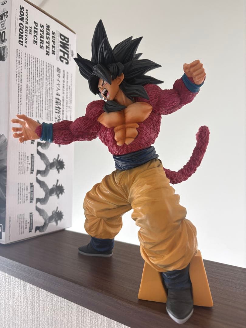ドラゴンボール SMSP 超サイヤ人4孫悟空　01ブラシ彩色　開封品箱あり