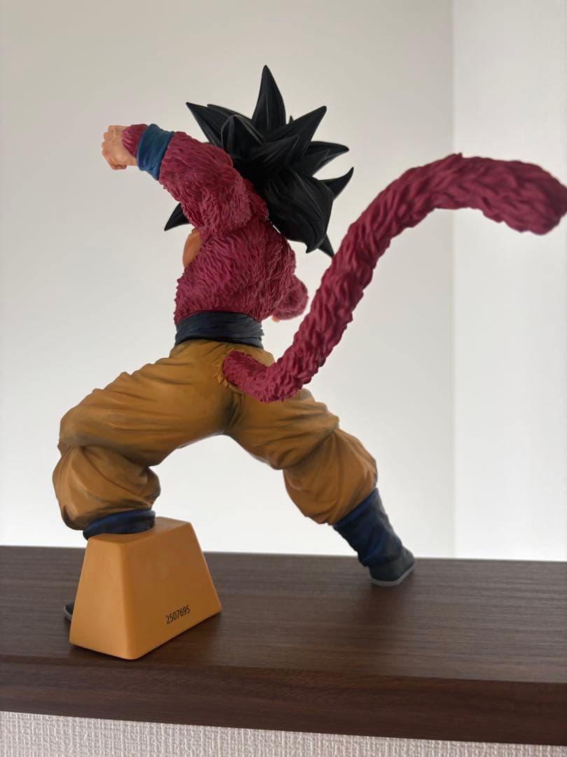 ドラゴンボール SMSP 超サイヤ人4孫悟空　01ブラシ彩色　開封品箱あり