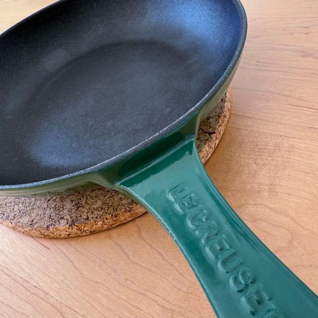 LE CREUSET スキレット グリーン 緑 約20cm
