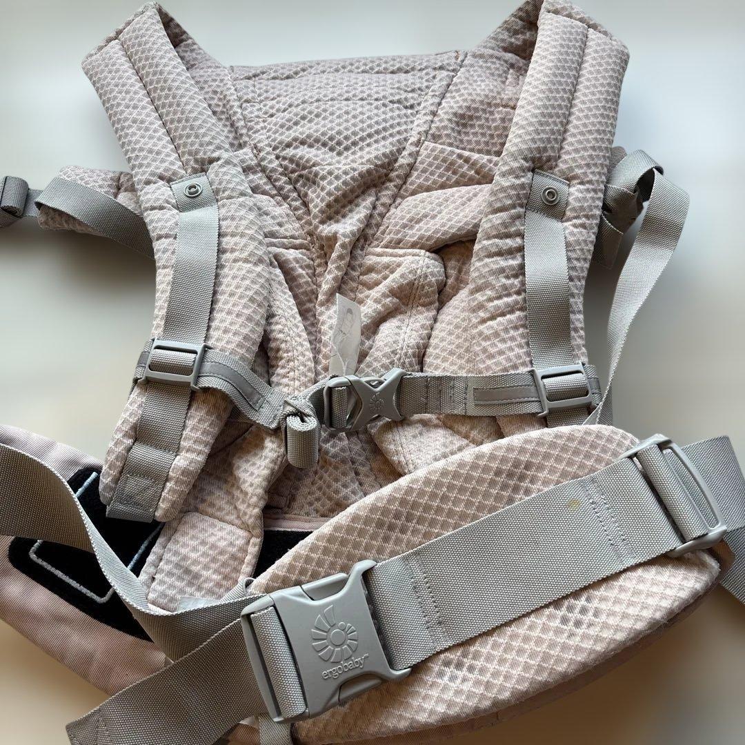 ergobaby 抱っこ紐 ベビーキャリア　ピンク