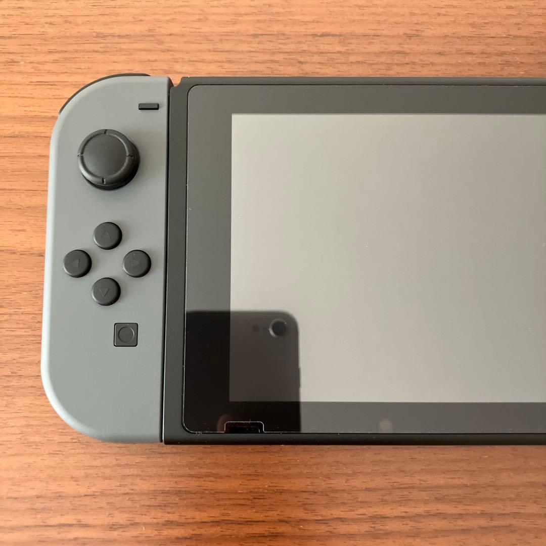 【美品】Nintendo Switch カスタマイズモデル グレー ケース付き