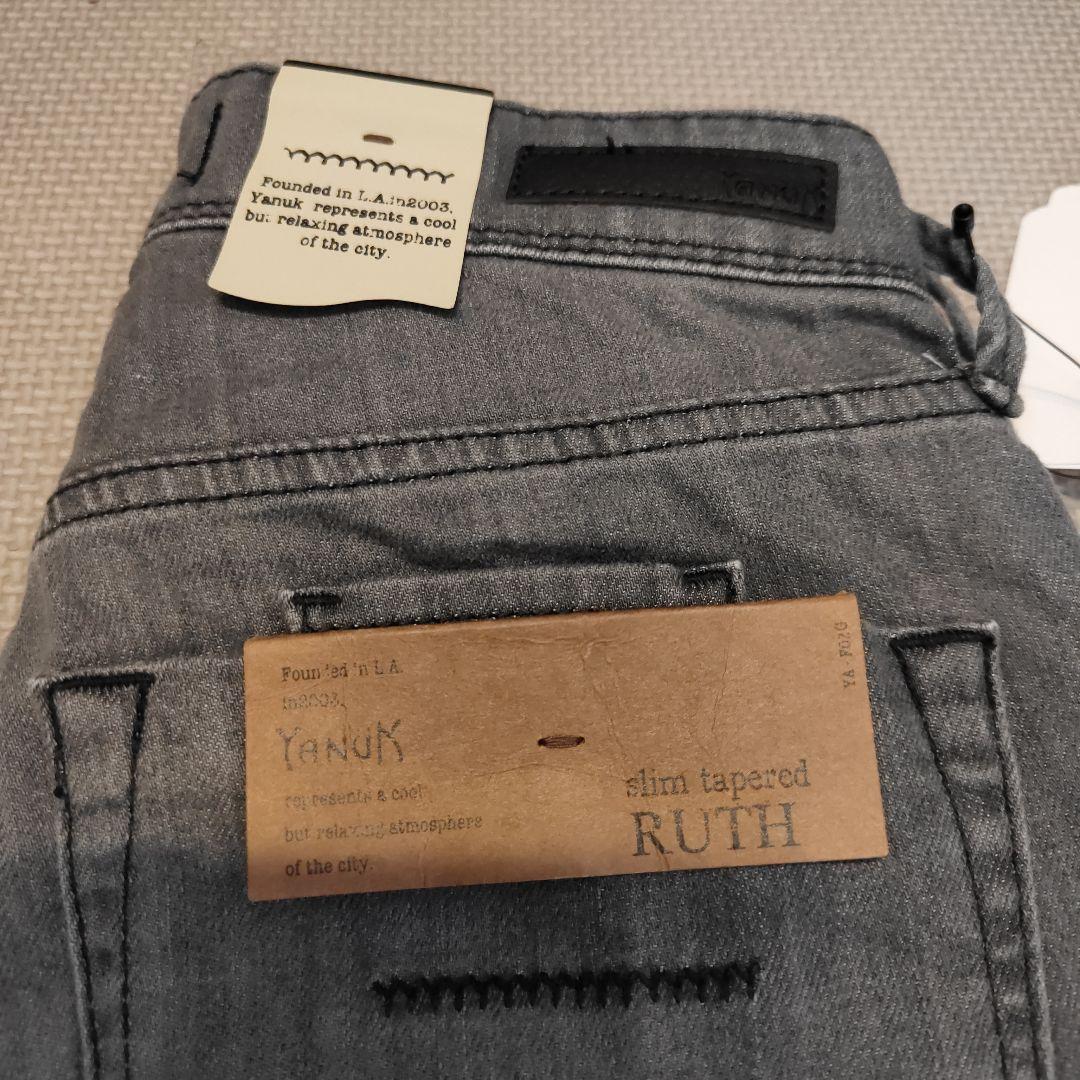 【新品未使用】ヤヌークRUTH Slim Tapered 24